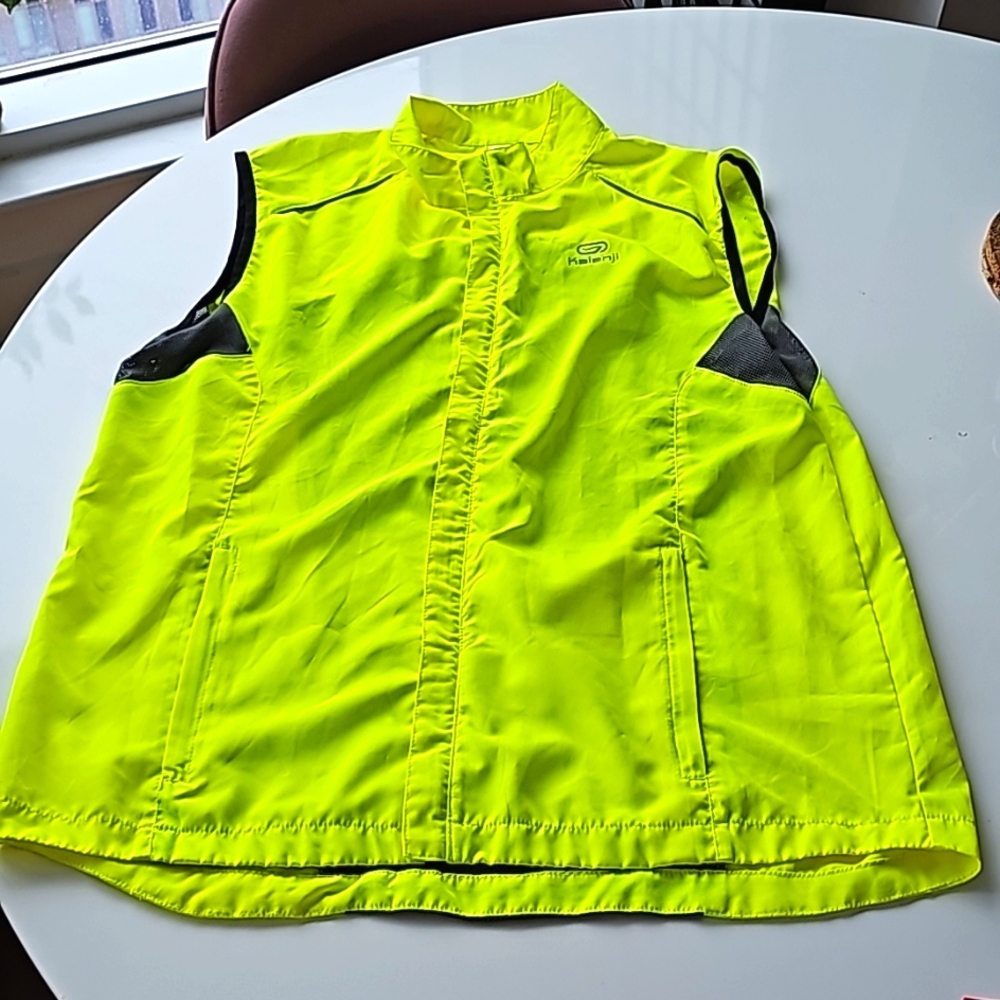 Decathlon Kalenji MENS vest in Neon in L